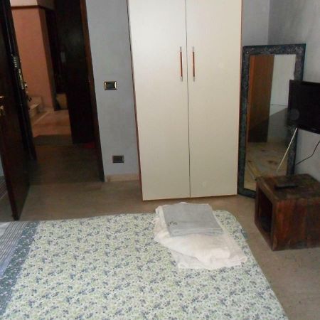 B&B PinkHouse Milazzo Exterior foto