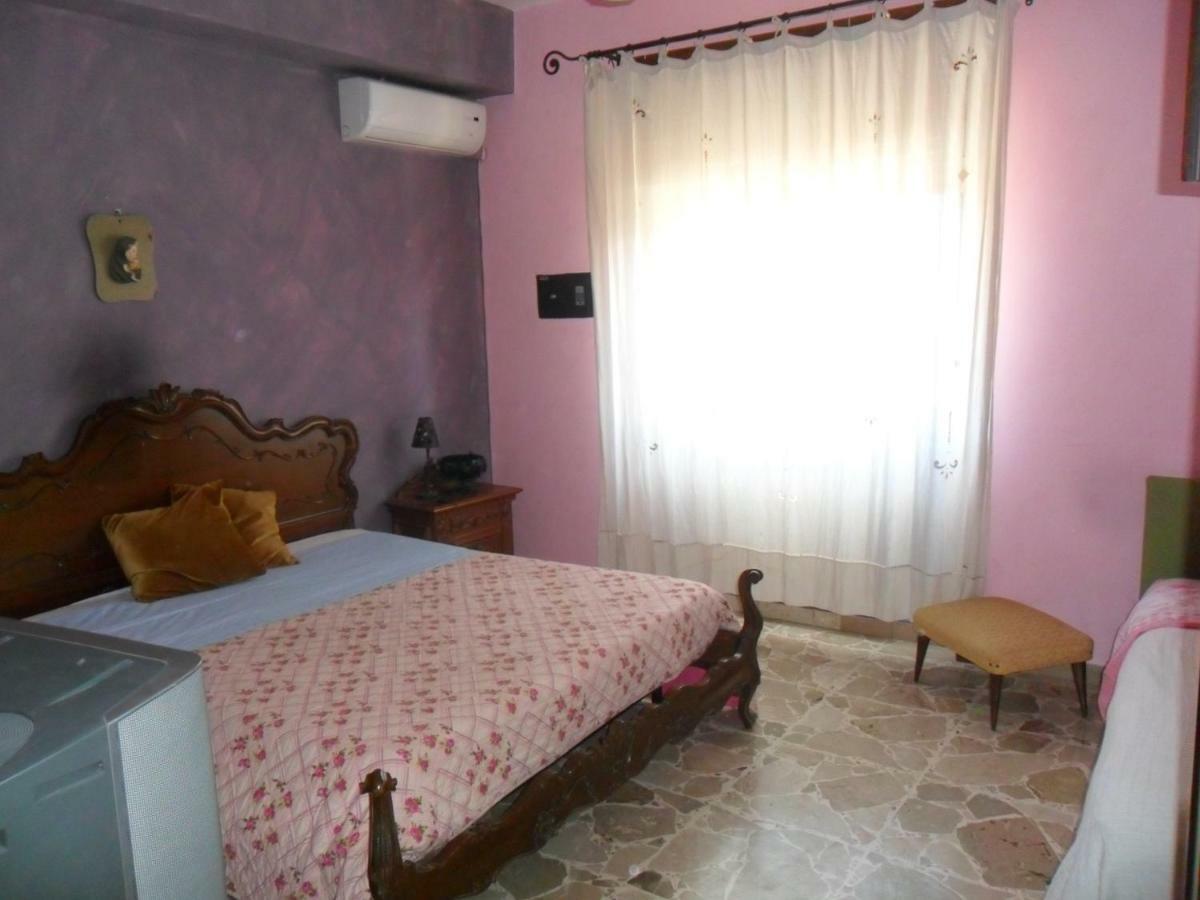 B&B PinkHouse Milazzo Exterior foto
